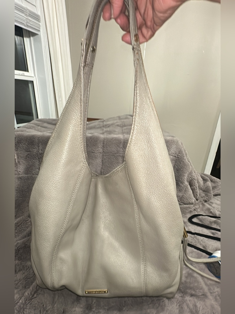 vince camuto zoe hobo ash gray tote handbag leather zipper strap 12x12x5 (bags19